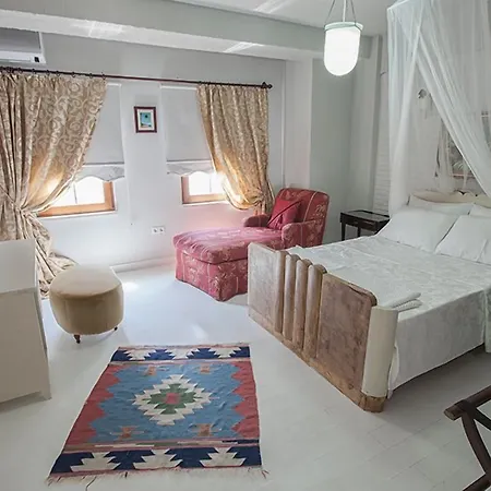 Hotel Iola