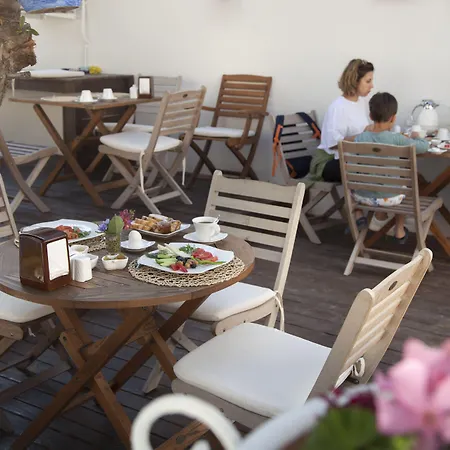 Ξενοδοχείο Iola Τένεδος