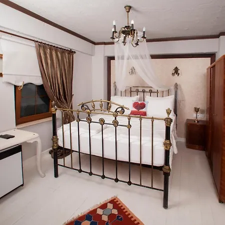 Ξενοδοχείο Iola